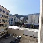Cosy 1 Bedroom Apartment - Near Restaurants